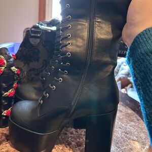 Size 5 lamoda lace up boots